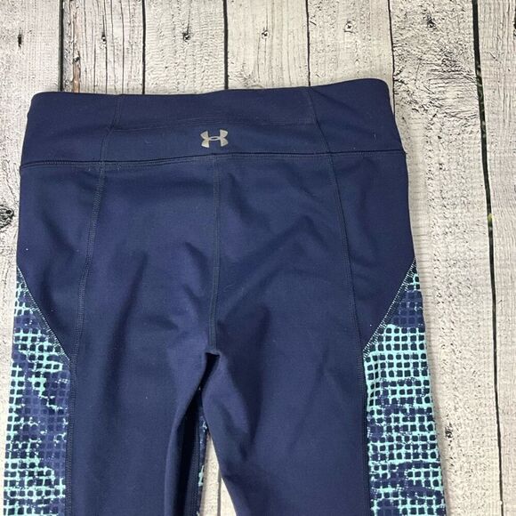 UNDER ARMOUR Crop Leggings - Picture 4 of 6